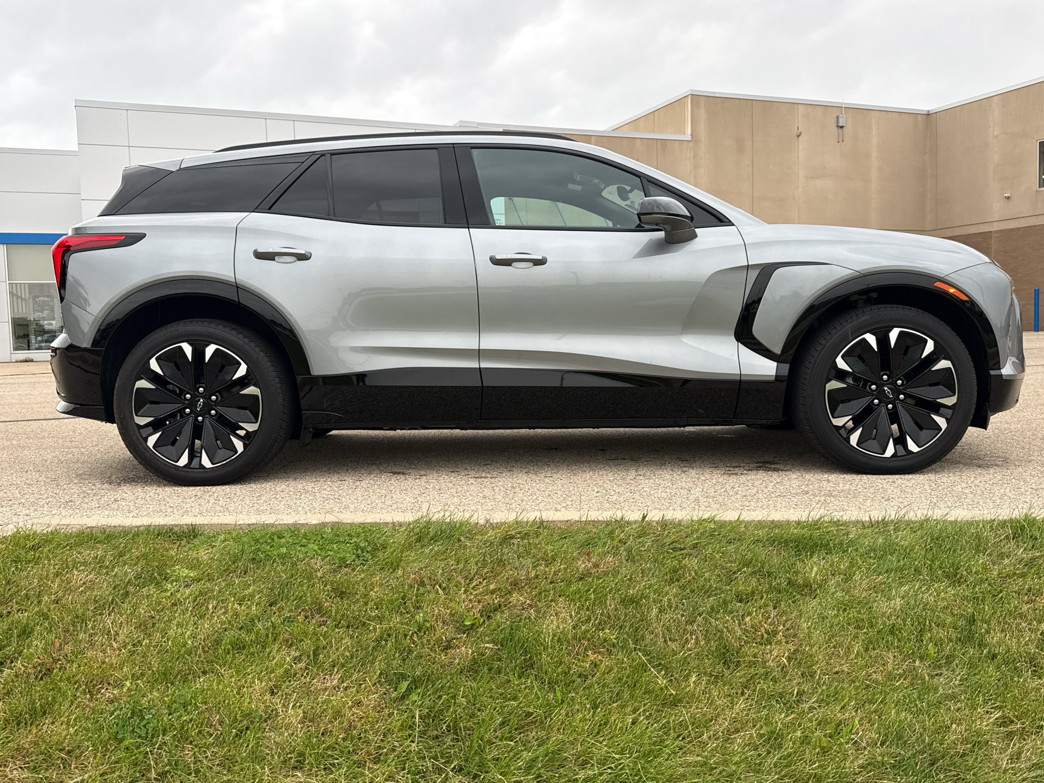Used 2024 Chevrolet Blazer EV RS AWD/4WD image 6
