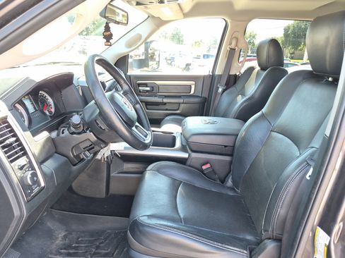 Used 2017 RAM 2500 Big Horn w/ Night Special Edition image 9