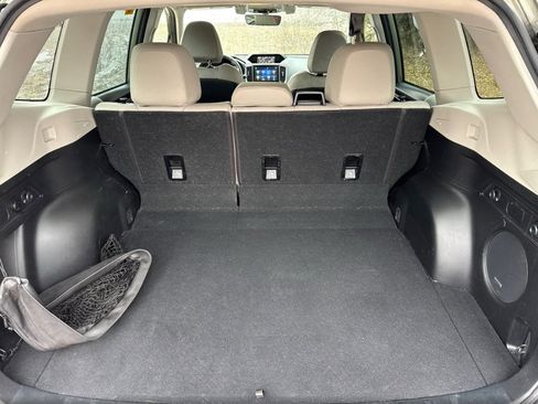 Used 2021 Subaru Forester Limited image 7