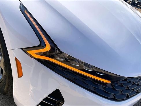 Used 2022 Kia K5 LXS image 29