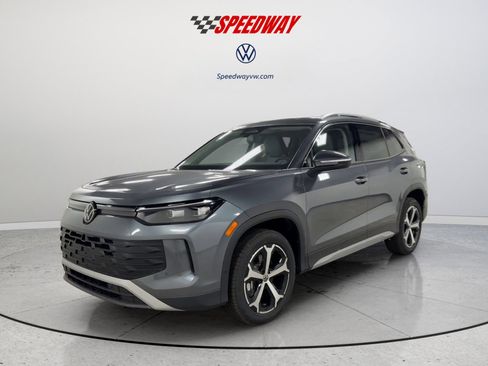 New 2026 Volkswagen Tiguan SE AWD/4WD image 12