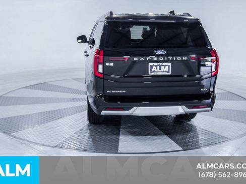 Used 2025 Ford Expedition Max Platinum AWD/4WD image 8