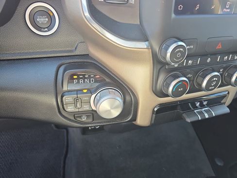 Used 2022 RAM 1500 Laramie AWD/4WD image 30