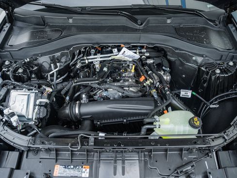 New 2026 Ford Explorer Active image 17