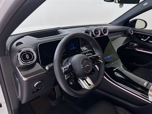 Used 2026 Mercedes-Benz GLC 43 AMG GLC 43 AMG image 10