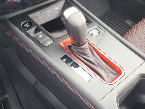 New 2026 Nissan Kicks SR FWD image 16