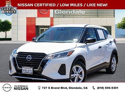 Certified 2025 Nissan Kicks Play S