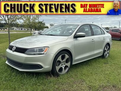 Used 2011 Volkswagen Jetta SE