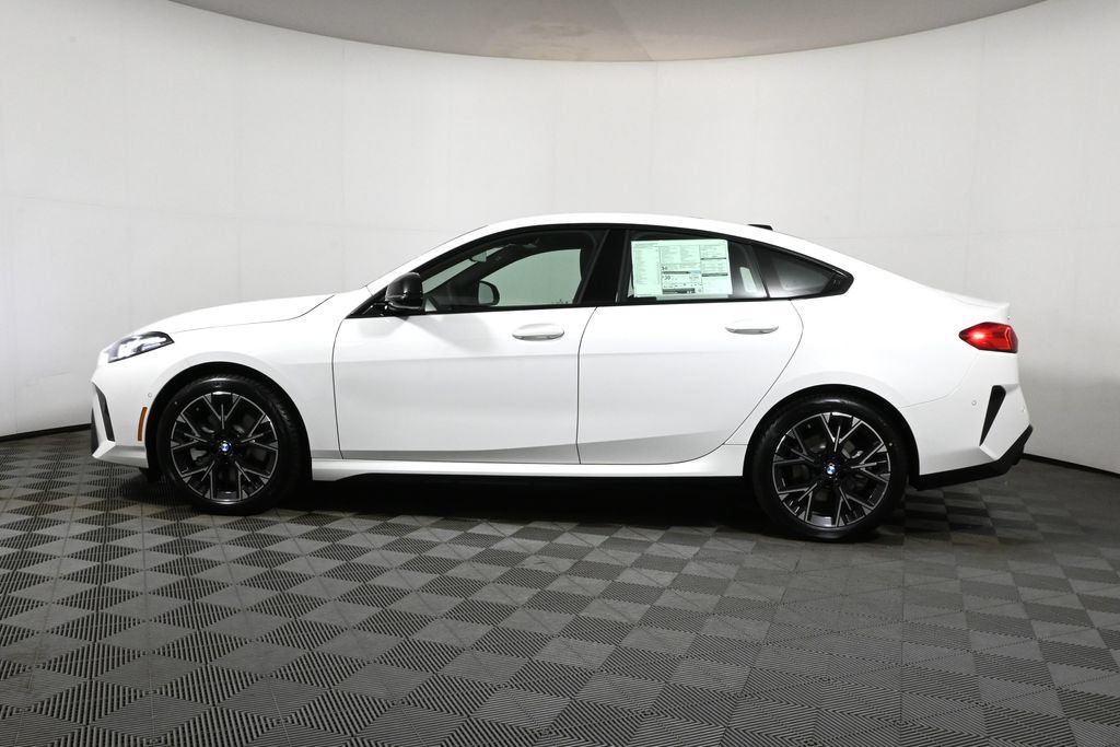 Used 2026 BMW 228i xDrive w/ Technology Package AWD/4WD image 2