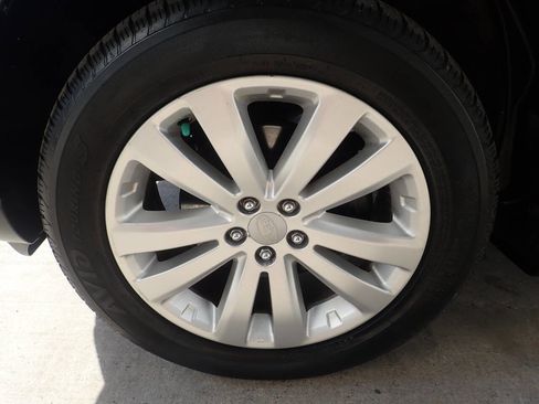 Used 2013 Subaru Forester 2.5X Premium w/ Popular Pkg 3 image 34