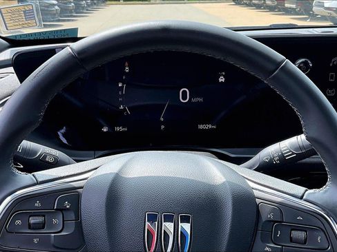Used 2025 Buick Envista Sport Touring FWD image 13