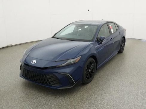 New 2026 Toyota Camry SE image 16