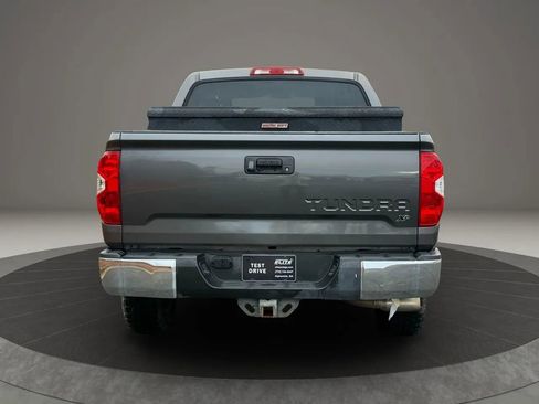 Used 2015 Toyota Tundra SR5 image 5