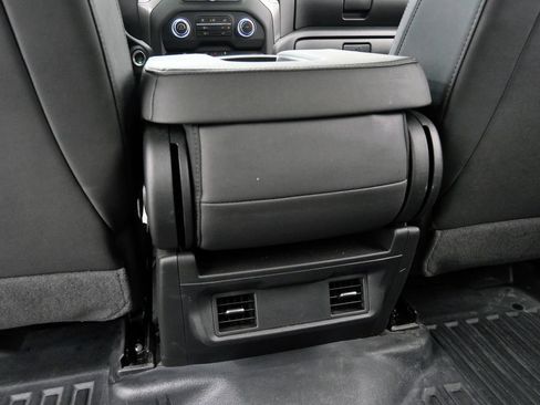 Used 2025 Chevrolet Silverado 3500 W/T AWD/4WD image 20