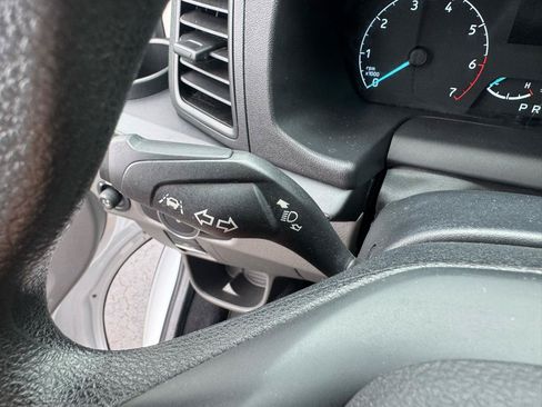 Used 2022 Ford Transit 250 Low Roof AWD image 24