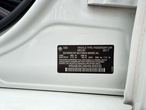 Used 2017 BMW 330i xDrive Sedan AWD/4WD image 37