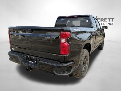 New 2026 Chevrolet Silverado 1500 Custom w/ Turbomax Blackout Package AWD/4WD image 7
