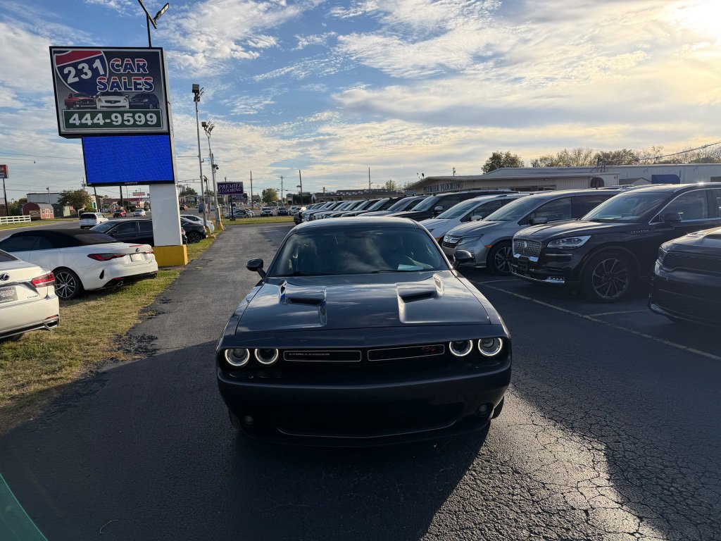 Used 2016 Dodge Challenger R/T Plus RWD image 8