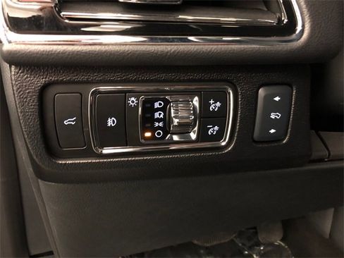 Used 2024 Lincoln Navigator L Reserve image 19