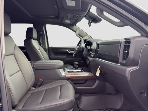 New 2026 Chevrolet Silverado 1500 LT Trail Boss w/ LT Trail Boss Premium Package image 16