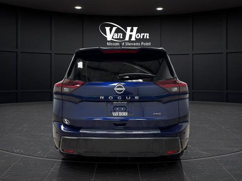 Used 2025 Nissan Rogue SV w/ SV Premium Package AWD/4WD image 6