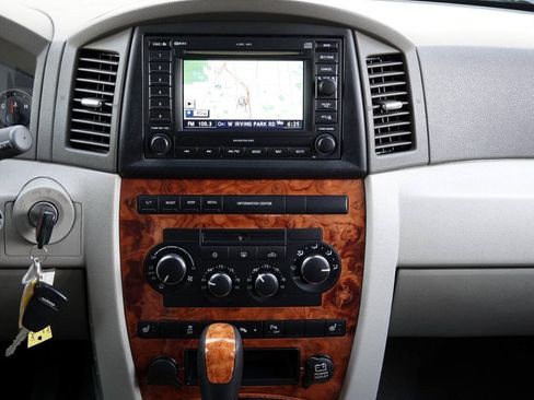 Used 2007 Jeep Grand Cherokee Overland AWD/4WD image 63