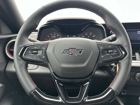 Certified 2024 Chevrolet Trax RS w/ Driver Confidence Package image 19