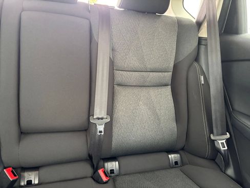 Used 2025 Nissan Rogue SV FWD image 63
