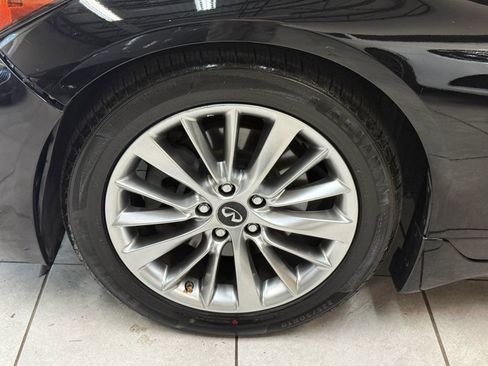 Used 2019 INFINITI Q50 Luxe w/ Essential Package (3.0T Luxe) image 40