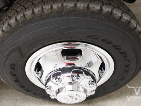 New 2026 RAM 3500 Tradesman AWD/4WD image 31