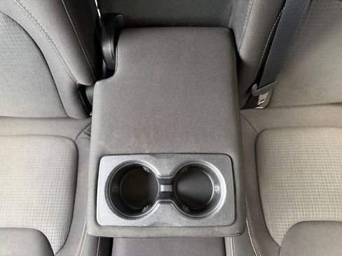 Used 2017 Jeep Cherokee Latitude FWD image 29
