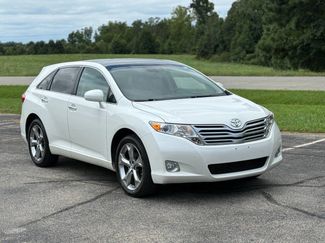 Used 2010 Toyota Venza AWD image 1