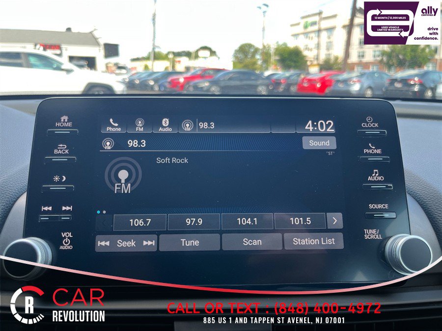 Used 2020 Honda Accord Sport image 11