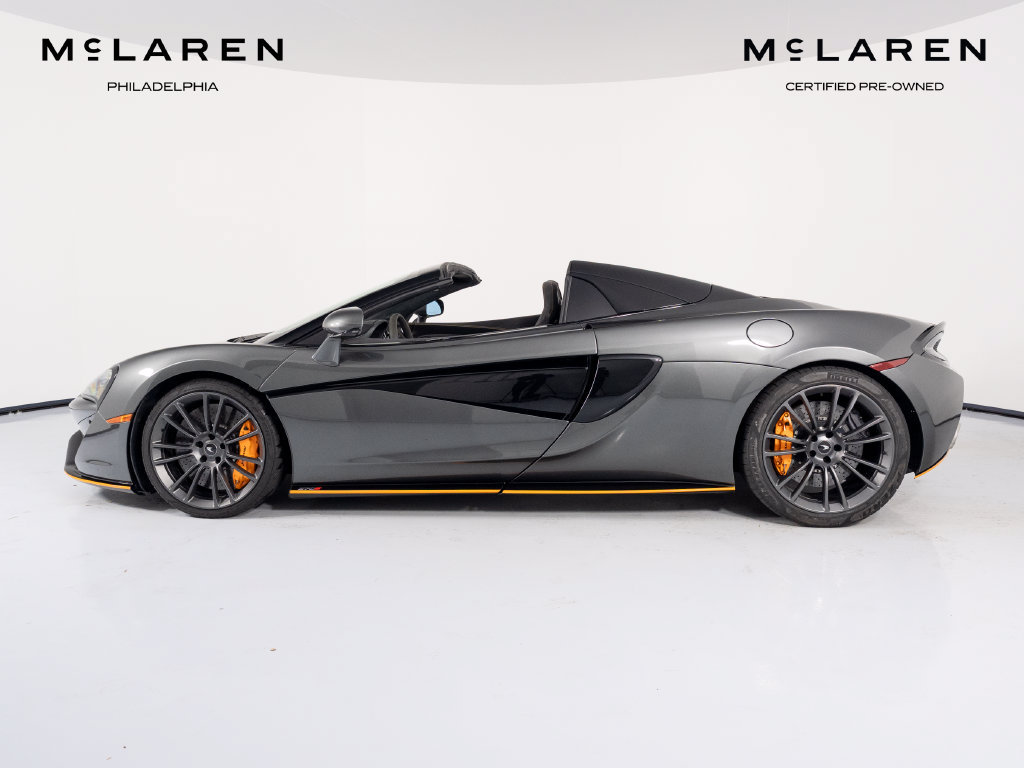 Used 2018 McLaren 570S Spider RWD image 9