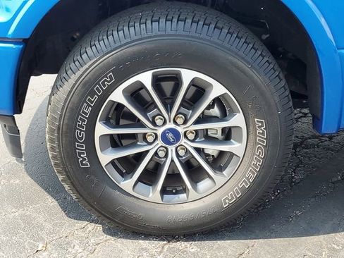 Used 2020 Ford F150 XLT w/ Equipment Group 302A Luxury AWD/4WD image 35