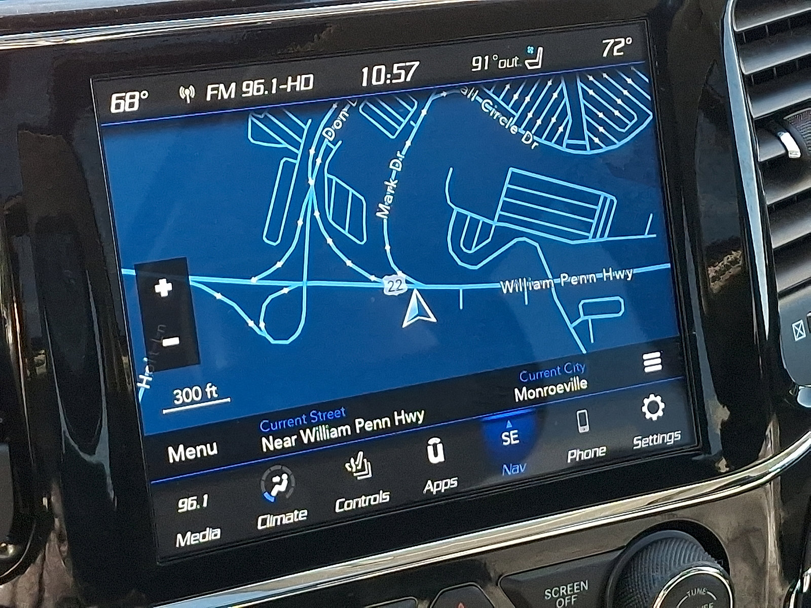 Certified 2021 Jeep Grand Cherokee Summit AWD/4WD image 17