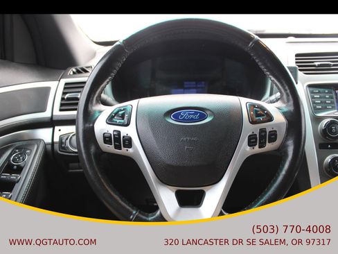 Used 2013 Ford Explorer XLT w/ Class III Trailer Tow Pkg FWD image 24