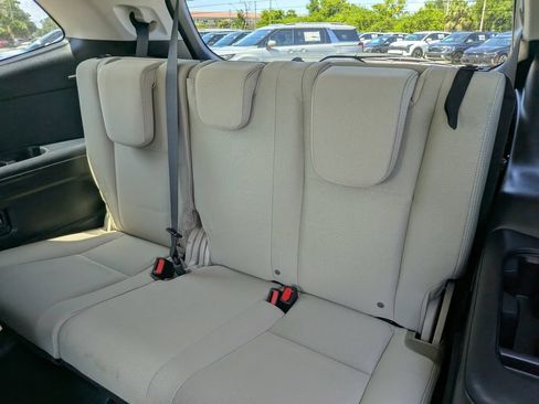 Used 2023 Subaru Ascent Premium w/ Convenience Package AWD/4WD image 20