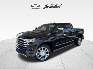 Used 2024 Chevrolet Silverado 1500 High Country w/ High Country Premium Package AWD/4WD video 1