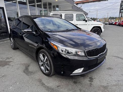 Used 2017 Kia Forte EX FWD image 9