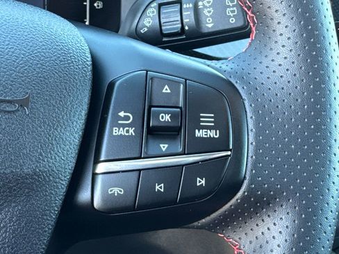 Used 2025 Ford Escape ST-Line FWD image 25