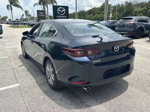 Used 2025 MAZDA MAZDA3 s FWD image 9