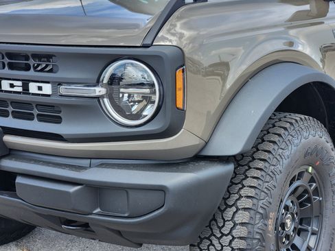 New 2026 Ford Bronco 4-Door w/ Sasquatch Package AWD/4WD image 6