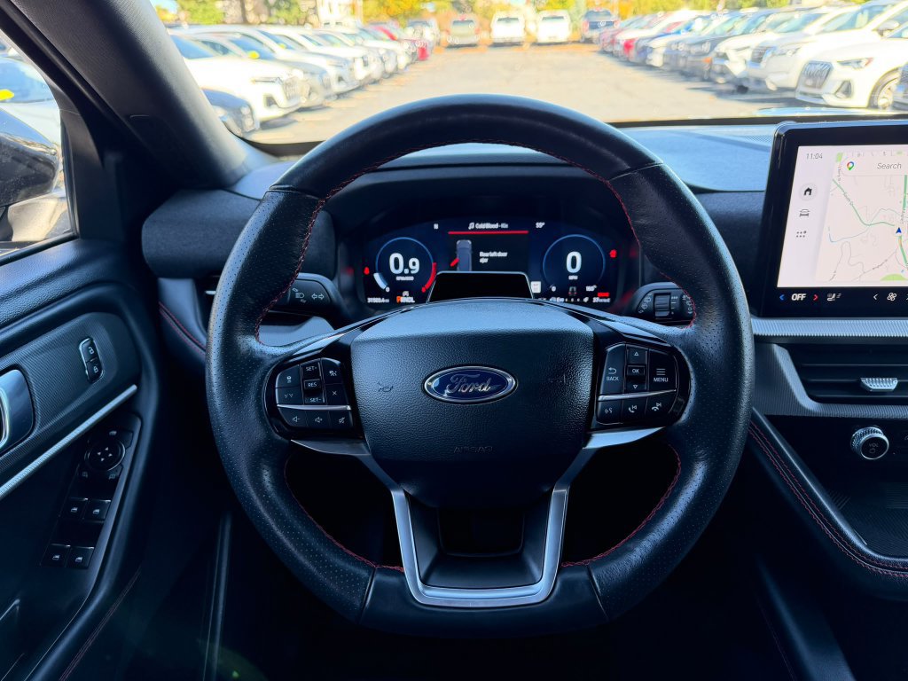 Used 2025 Ford Explorer ST-Line AWD/4WD image 13