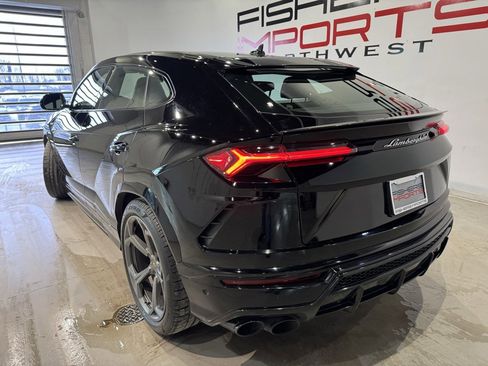 Used 2020 Lamborghini Urus image 5