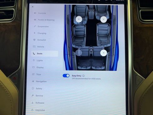 Used 2017 Tesla Model X P100D image 36