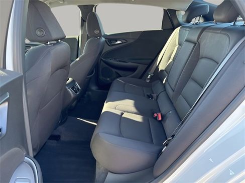 Used 2024 Chevrolet Malibu LT image 18