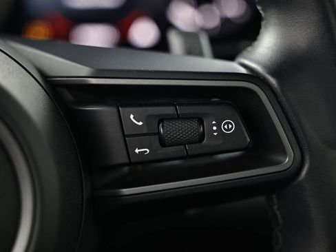 Certified 2021 Porsche 911 Carrera RWD image 35