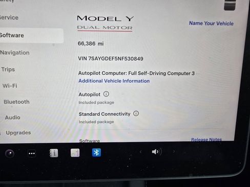 Used 2022 Tesla Model Y Performance image 2