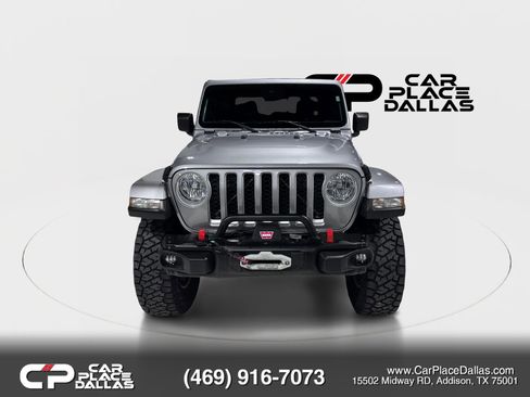 Used 2020 Jeep Gladiator Overland AWD/4WD image 3